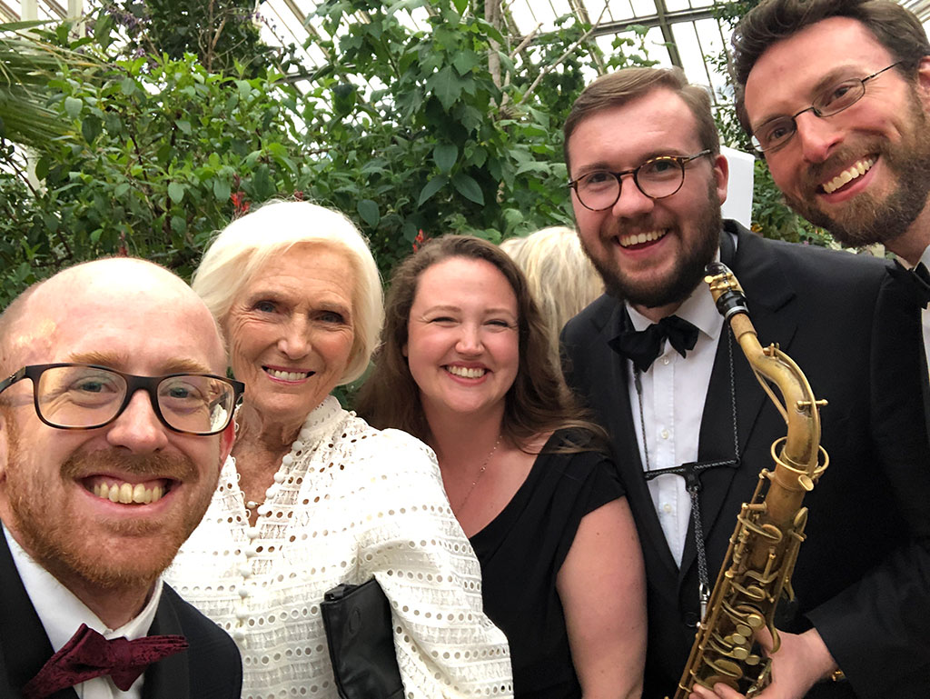 Jazz quartet musicians from Mike Paul-Smith Music with Mary Berry at Kew Gardens, Richmond, London for a charity fundraising event